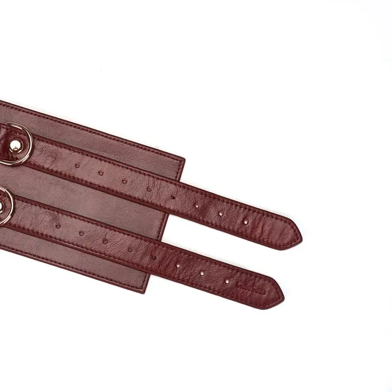 Кожаный пояс для бондажа Liebe Seele Wine Red Waist Cuff, M Size