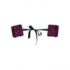 Атласные наручники-манжеты на лентах Obsessive Roseberry cuffs, pink, украшена кружевом